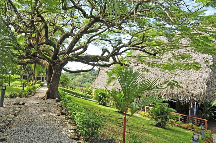 Imagen de los exteriores del Hotel Guanamar. Foto 6