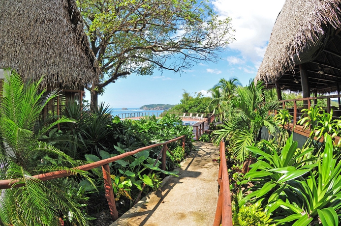 Imagen de los exteriores del Hotel Guanamar. Foto 9