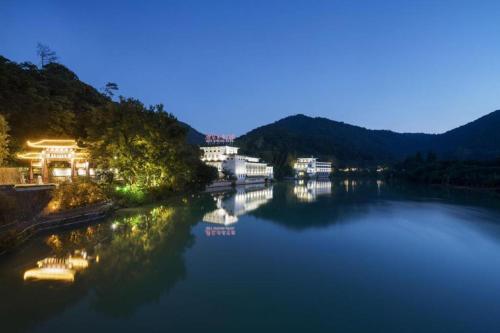 Imagen general del Hotel Guangdong Hot Spring. Foto 1