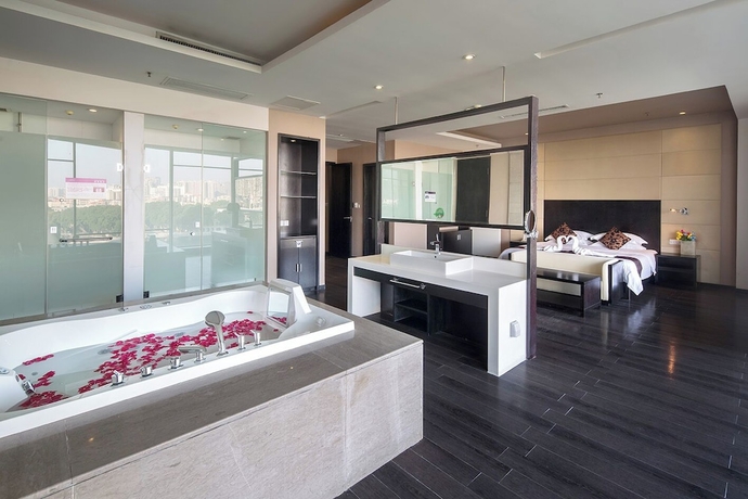 Imagen de la habitación del Hotel Guangdong Nanmei Osotto. Foto 12