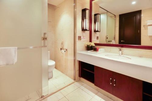 Imagen general del Hotel Guangyuezun Liuzhou Sanjiang Drum Tower Bird\'s Nest Branch. Foto 4