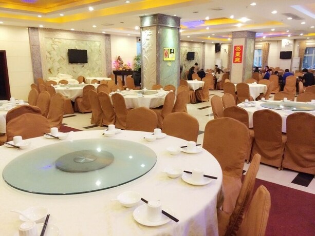 Imagen del bar/restaurante del Hotel Guangzhou Airport Liwan Hotel. Foto 14