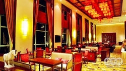 Imagen del bar/restaurante del Hotel Guangzhou Aoyuan Health City Hotel. Foto 2