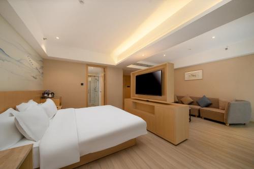 Imagen general del Hotel Guangzhou Baiyun Airport COCO. Foto 11