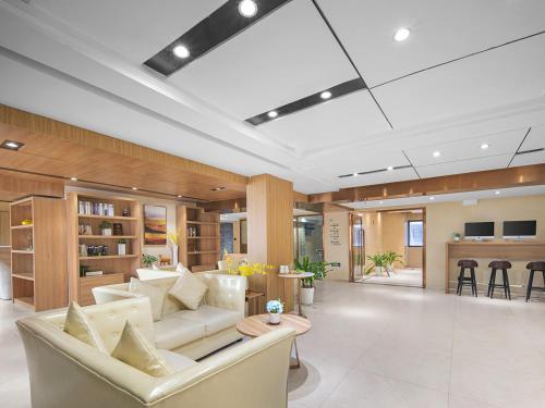 Imagen general del Hotel Guangzhou Baiyun Airport Renhe Cornet International Chain. Foto 6