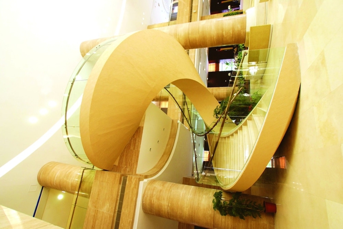 Imagen de los interiores del Hotel Guangzhou Baiyun International Convention Center. Foto 19