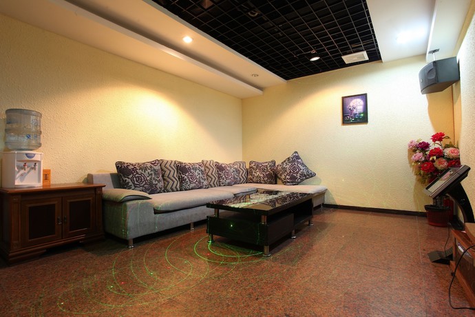 Imagen de los interiores del Hotel Guangzhou Conghua Yincheng. Foto 18