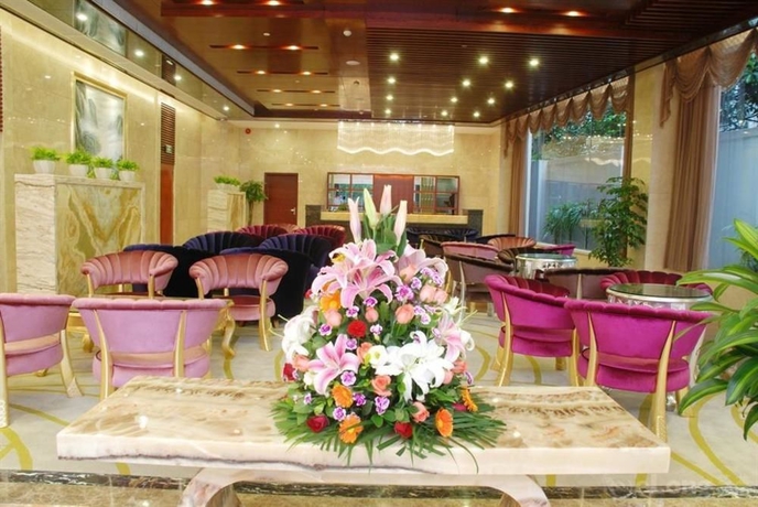 Imagen de los interiores del Hotel Guangzhou Gorgeous. Foto 12