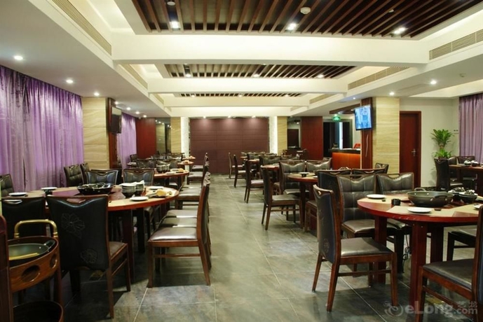 Imagen del bar/restaurante del Hotel Guangzhou Gorgeous. Foto 2