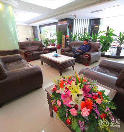 Imagen de los interiores del Hotel Guangzhou Hong Ye Hotel. Foto 19