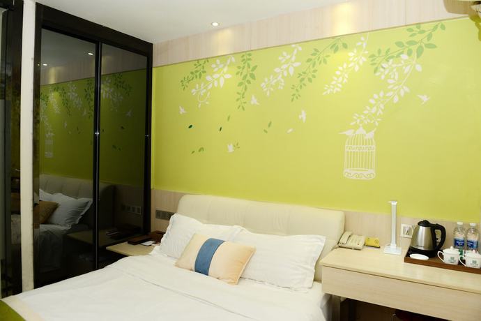 Imagen de la habitación del Hotel Guangzhou Joyous Seasons. Foto 10