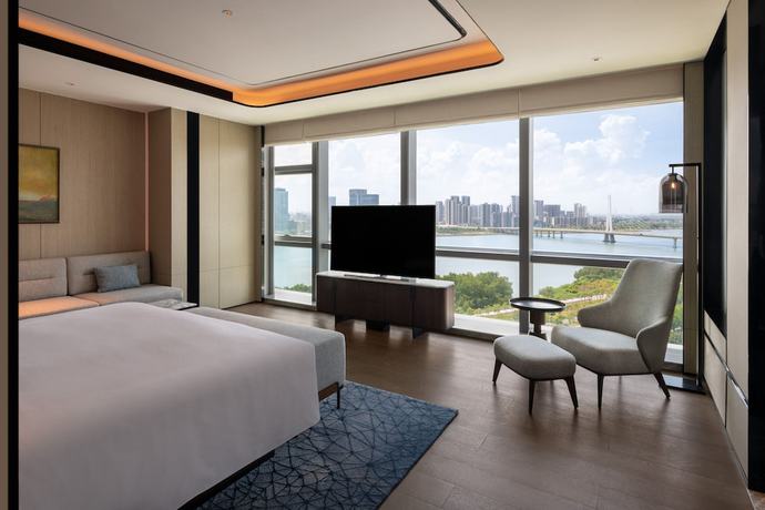 Imagen de la habitación del Hotel Guangzhou Marriott Nansha. Foto 6