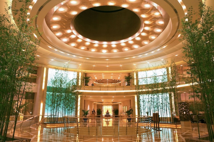 Imagen de los interiores del Hotel Guangzhou Nansha Grand. Foto 12