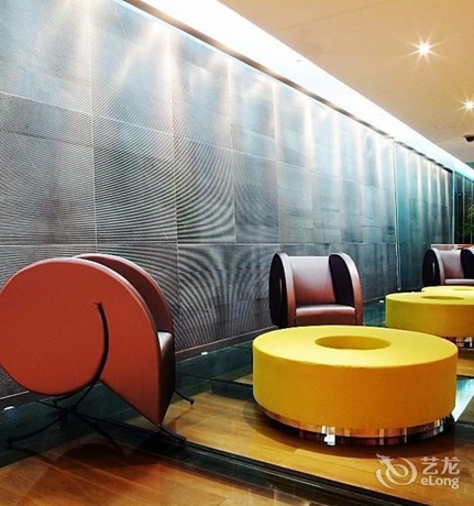 Imagen de los interiores del Hotel Guangzhou Nansha Pearl River Delta World Trade Center Tower. Foto 19