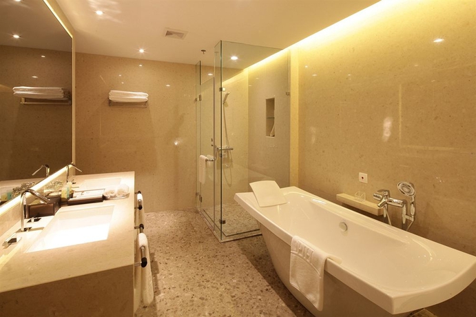 Imagen de la habitación del Hotel Guangzhou Pearl River International. Foto 5