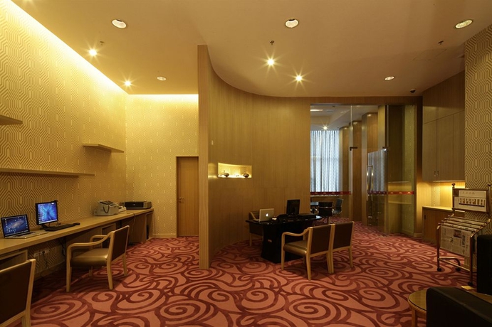 Imagen de los interiores del Hotel Guangzhou Pearl River International. Foto 13