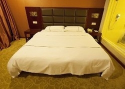 Imagen general del Hotel Guangzhou Spring Time Hotel Zhujiang New Town Bran. Foto 1