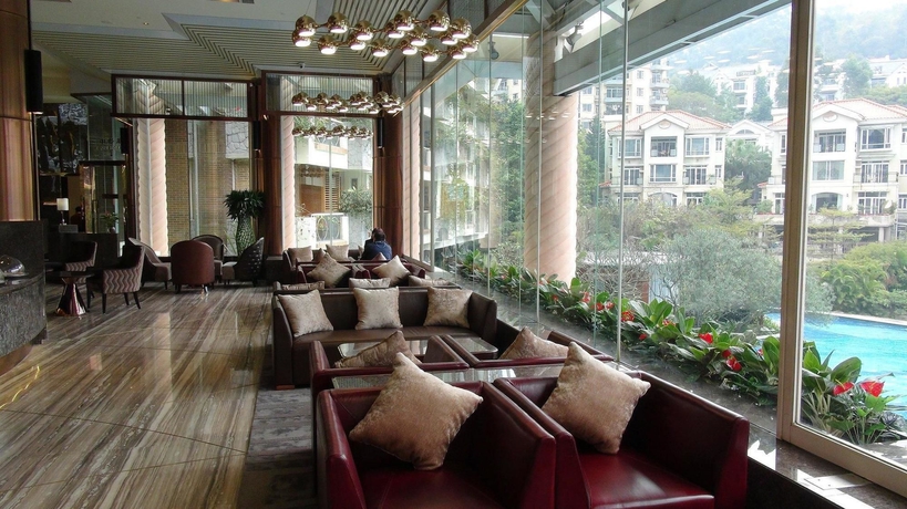 Imagen de los interiores del Hotel Guangzhou Yihe. Foto 11