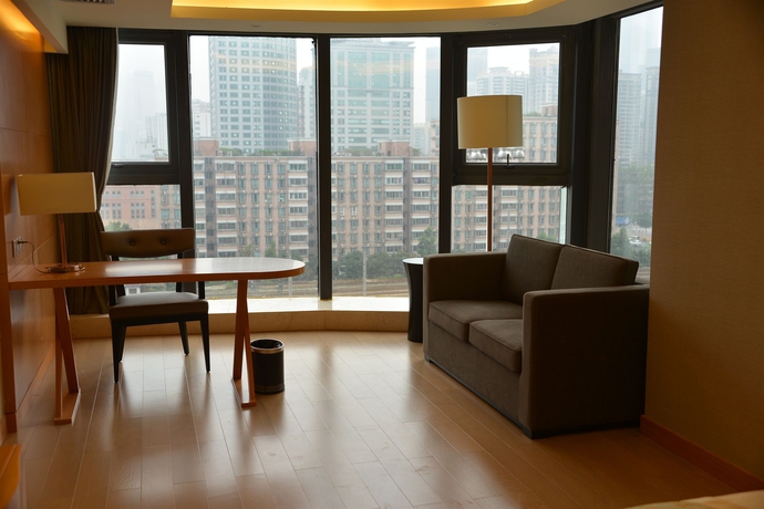 Imagen de los interiores del Hotel Guangzhou Yihe Glory. Foto 16