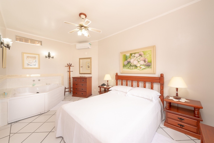 Imagen de la habitación del Hotel Guanumb&iacute;s. Foto 6