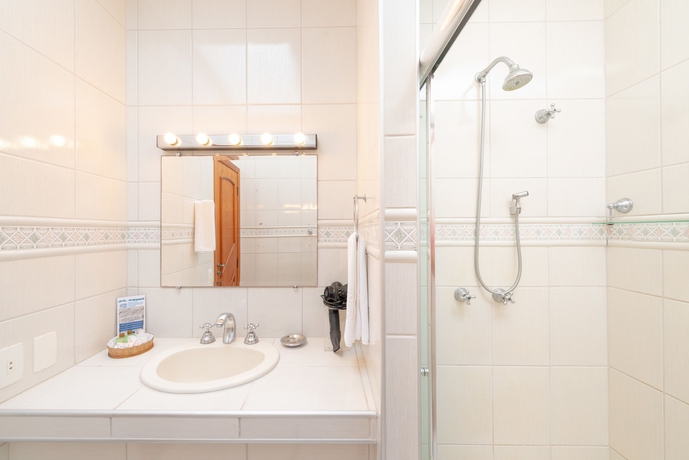 Imagen de la habitación del Hotel Guanumb&iacute;s. Foto 9