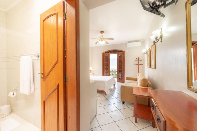 Imagen de la habitación del Hotel Guanumb&iacute;s. Foto 11