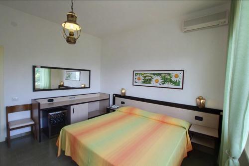 Imagen de la habitación del Hotel Guardacosta. Foto 6