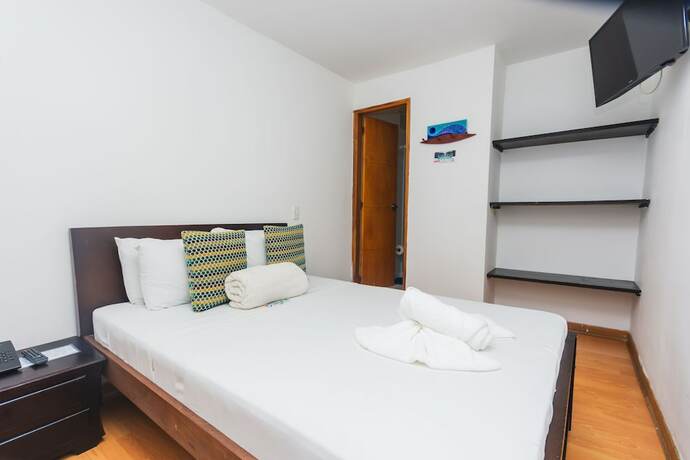 Imagen de la habitación del Hotel Guatatur. Foto 13