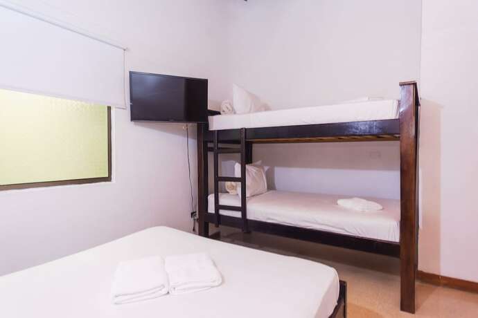 Imagen de la habitación del Hotel Guatatur. Foto 18