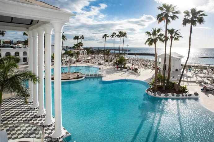 Imagen de la piscina del Hotel Guayarmina Princess - Adults Only. Foto 34