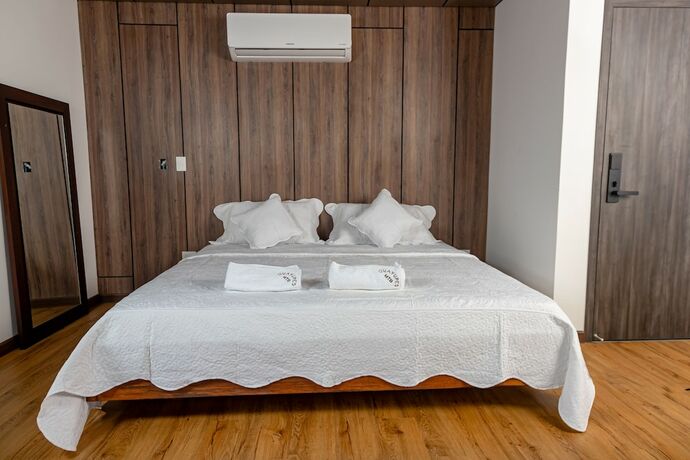 Imagen de la habitación del Hotel Guayupes de Aventura. Foto 11