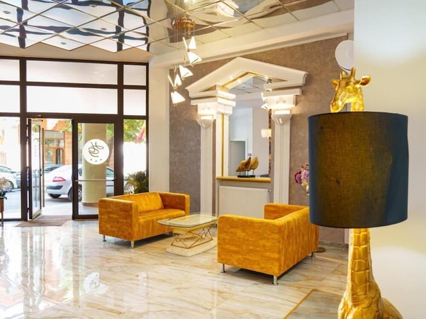 Imagen de los interiores del Hotel Guci. Foto 15