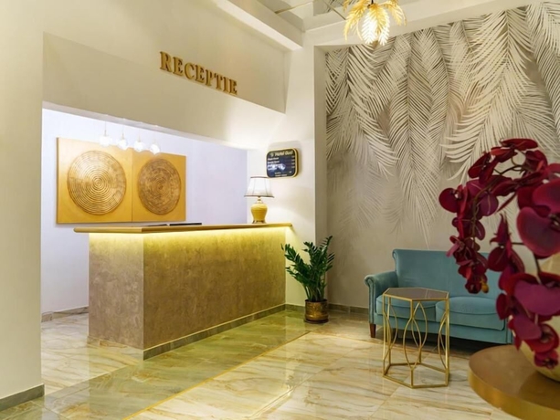 Imagen de los interiores del Hotel Guci. Foto 19