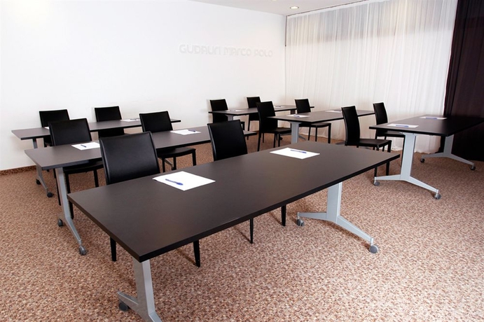 Imagen de los interiores del Hotel Gudauri Marco Polo. Foto 12