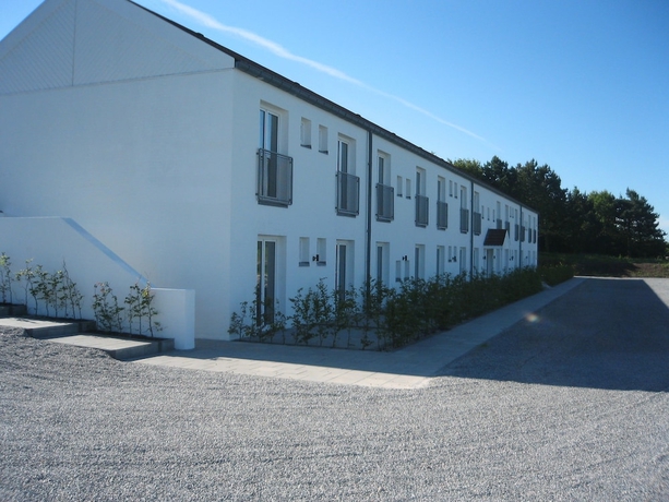 Imagen de los exteriores del Hotel Guden&aring;. Foto 10