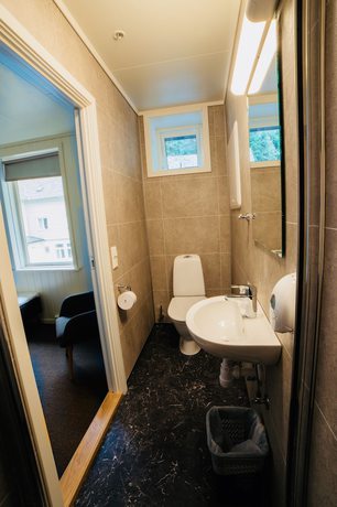 Imagen de la habitación del Hotel Gudvangen Budget. Foto 11