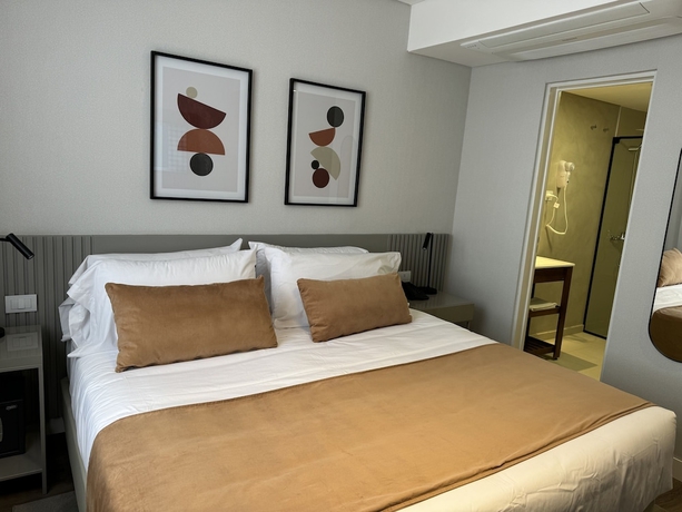 Imagen de la habitación del Hotel Guemes. Foto 8