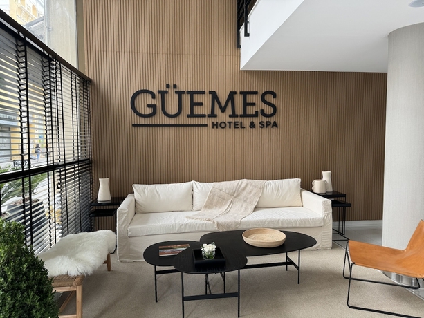 Imagen de los interiores del Hotel Guemes. Foto 12