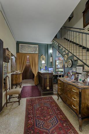 Imagen de los interiores del Hotel Guerrato. Foto 13