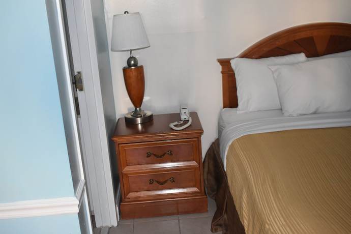 Imagen de la habitación del Hotel Guest Cottage And Suites. Foto 3