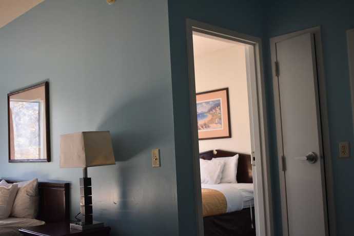 Imagen de la habitación del Hotel Guest Cottage And Suites. Foto 7