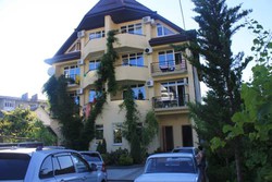 Imagen general del Hotel Guest House Almira. Foto 1