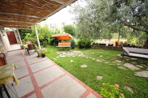 Imagen general del Hotel Guest House Anica. Foto 10