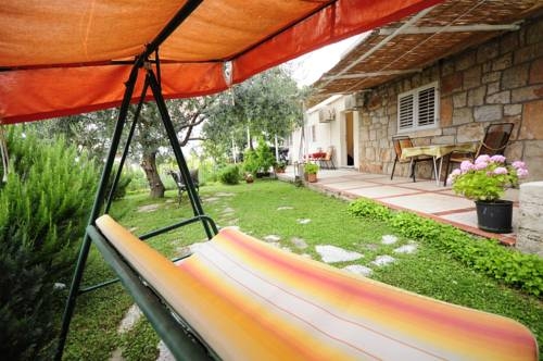Imagen general del Hotel Guest House Anica. Foto 12