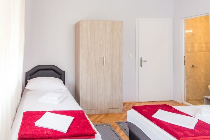 Imagen de la habitación del Hotel Guest House Blue Coast. Foto 12