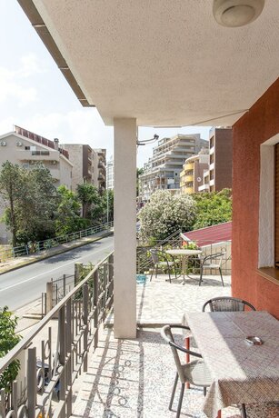 Imagen general del Hotel Guest House Blue Coast. Foto 10