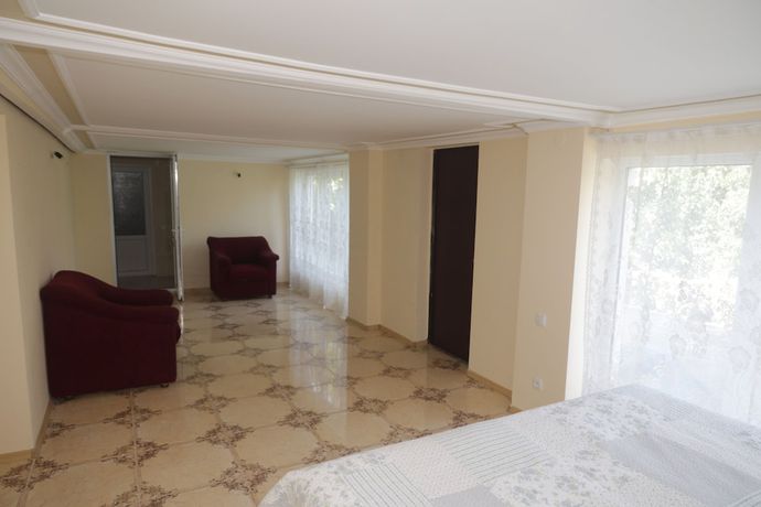 Imagen de la habitación del Hotel Guest House Caucasus. Foto 10