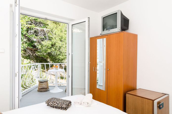 Imagen de la habitación del Hotel Guest House Daniela. Foto 15