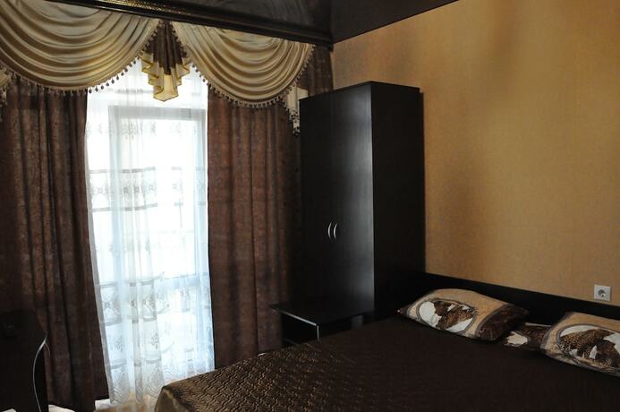 Imagen general del Hotel Guest House Elmira. Foto 16