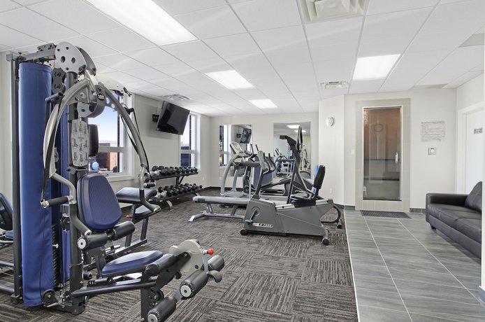 Imagen de los interiores del Hotel Guest House Inn And Suites. Foto 16